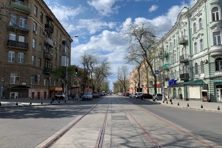 На пересечении улицы Софиевской и спуска Маринеско меняют газопровод (фото, видеокомментарий)
