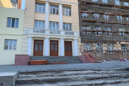 Современную спортплощадку обустроили на территории школы № 122 (фото)