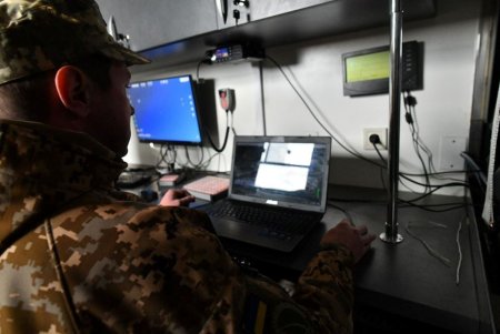 На полигоне в Одесской области проводят испытания реактивных снарядов «Тайфун-1» (фото) 