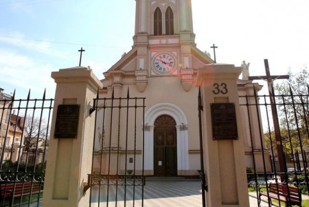 Римско-католический кафедральный собор на Екатерининской - один из самых красивых в городе (фоторепортаж)