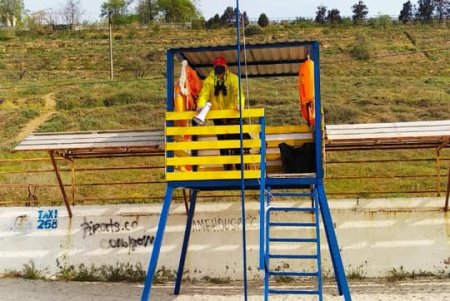 Почти сотня матросов-спасателей приступили к сезонному дежурству для обеспечения безопасности горожан на пляжах (фото)