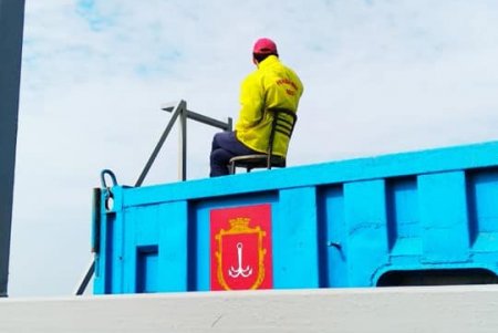 Почти сотня матросов-спасателей приступили к сезонному дежурству для обеспечения безопасности горожан на пляжах (фото)
