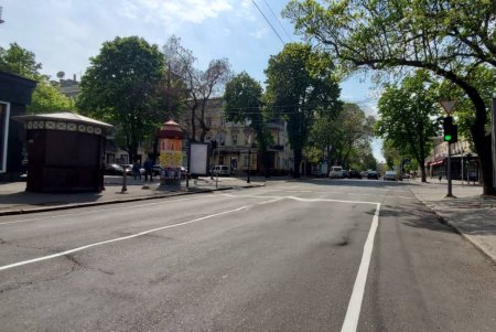 За месяц обновлена разметка более чем на 40 улицах города (фото)
