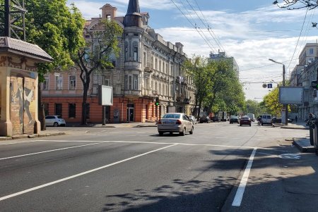 За месяц обновлена разметка более чем на 40 улицах города (фото)