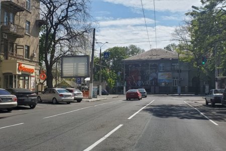 За месяц обновлена разметка более чем на 40 улицах города (фото)