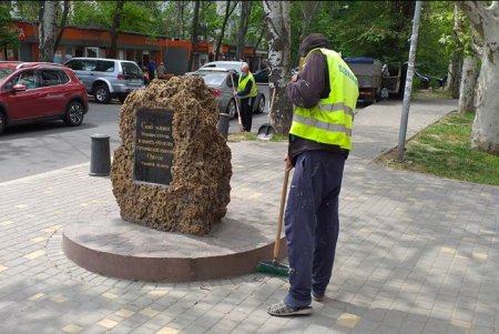 Еще два памятника на Фонтане привели в порядок (фото)