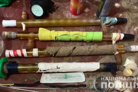 Житель Беляевского района изготавливал амфетамин в доме своей умершей бабушки (фото, видео)