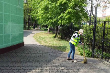Коммунальщики приводят в порядок городские фонтаны и бюветные комплексы