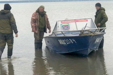 Браконьеры использовали символику пограничников, чтобы беспрепятственно рыбачить на Белгород-Днестровском лимане (фото, видео) 