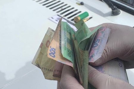 На Западном кладбище у женщины отобрали деньги и мобильный телефон: подозреваемого задержали