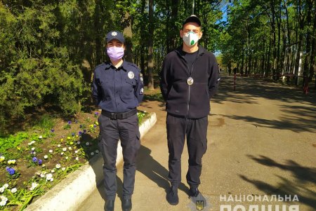 Около тысячи одесских полицейских и гвардейцев следят за порядком у мемориальных комплексов (фото, видео) 