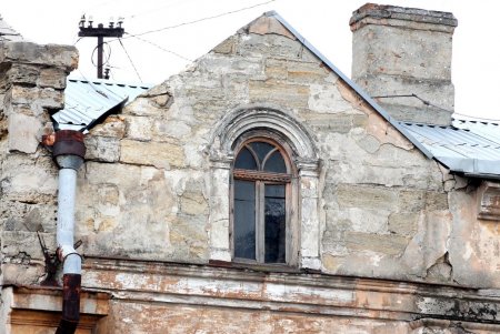 Прогулка по Базарной: исторические здания и современные высотки старинной улицы (фоторепортаж) 