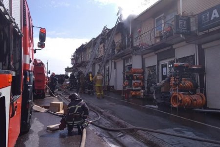 Спасатели ликвидировали пожар на «7-м километре» (фото)