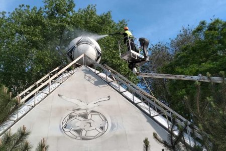 Коммунальщики привели в порядок еще три городских бювета