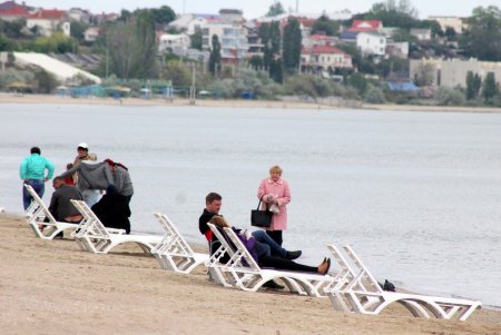 Прохладный майский день в Лузановке (фоторепортаж)