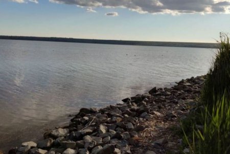 В озере Ялпуг сильно снизился уровень воды из-за засухи (фото)