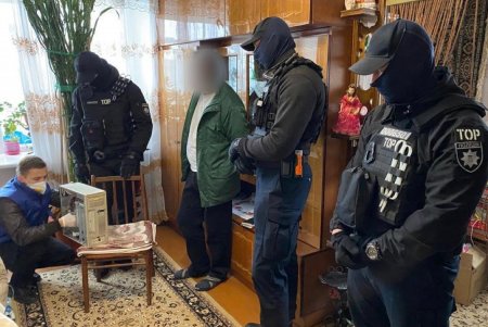 В Одесской области разоблачили педофилов, которые размещали в интернете видео развращения детей (фото, видео)
