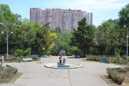 Дюковский сад ждет реконструкция и комплексное благоустройство (фото)