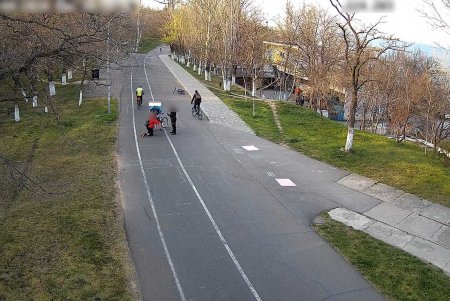 На Трассе здоровья иностранец стрелял в незнакомца и заставил извиняться на коленях: ему грозит семь лет тюрьмы (фото)