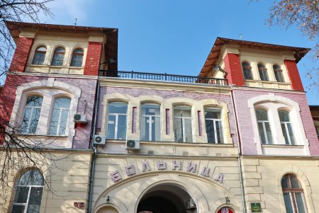 Больница на Слободке получила современный рентгенохирургический аппарат