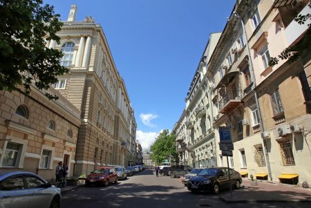 Июньская прогулка по переулку Чайковского (фоторепортаж)