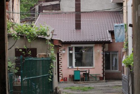 Старые дворы на Молдаванке: улица Болгарская (фоторепортаж)