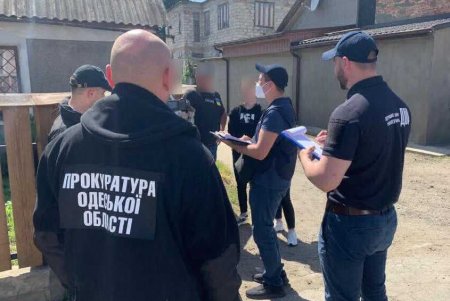 При получении взятки задержали сотрудника Одесской таможни