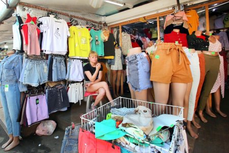 Сезонные продукты на рынке «Привоз» (фоторепортаж)