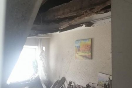 В квартире на улице Манежной обвалился потолок – пострадавших нет
