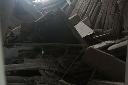 В квартире на улице Манежной обвалился потолок – пострадавших нет