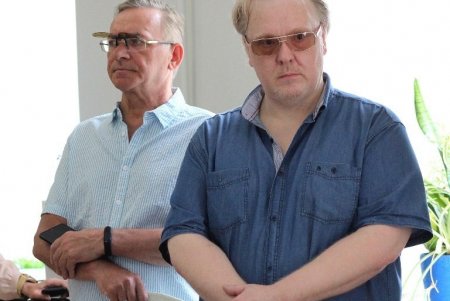 Выставка живописи ко Всемирному дню донора крови «Цвет жизни» (фоторепортаж)