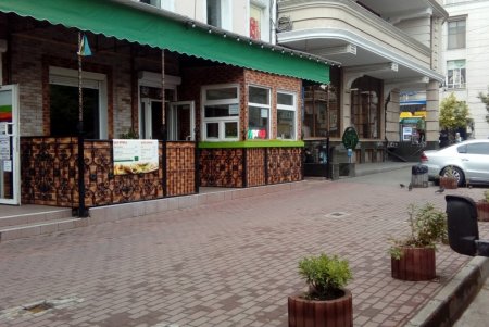 С улиц Одессы убрали десять незаконных объектов торговли (фото)