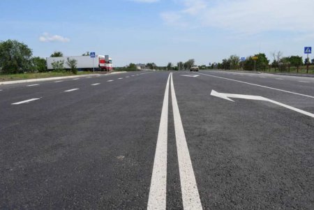 Завершается капремонт трассы государственного значения на территории Раздельнянского района (фото)