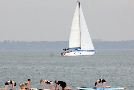 Открытая тренировка по боксу на берегу моря (фоторепортаж)