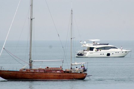 Открытая тренировка по боксу на берегу моря (фоторепортаж)