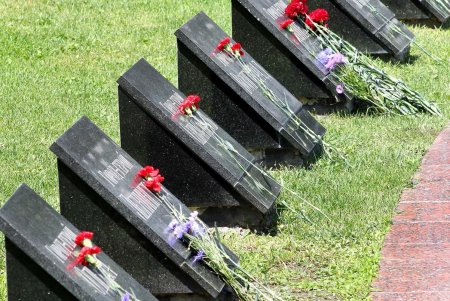 В Одессе почтили память погибших во Второй мировой войне (фоторепортаж)