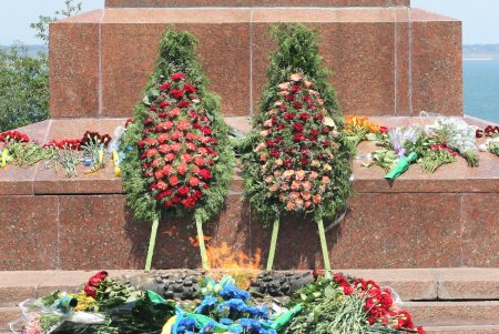 В Одессе почтили память погибших во Второй мировой войне (фоторепортаж)