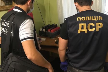 Мошенники вымогали деньги у жителей Одесской области за освобождение якобы арестованных родственников (фото, видео)