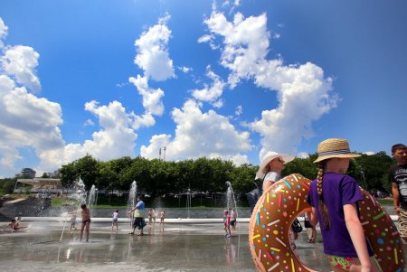 Пляж Ланжерон во время адаптивного карантина (фоторепортаж)