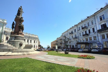 Лето на Екатерининской площади (фоторепортаж)