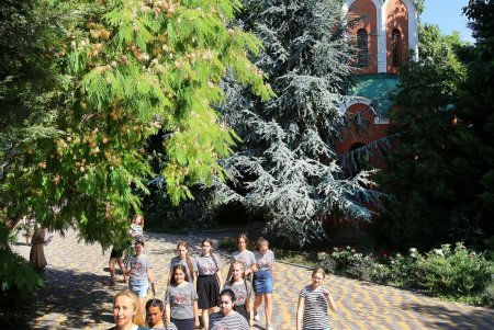 Симфония графики и живописи: выставка творческих работ одесского художника Виталия Парастюка (фоторепортаж)