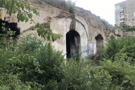 Погреба на Бугаевке восстановят и создадут музей украинского вина (фото)