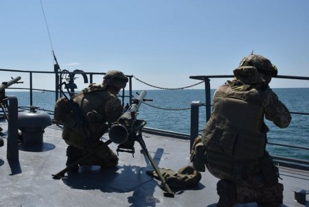 Ударные силы украинских ВМС успешно отработали совместные оборонительные и наступательные действия (фото)