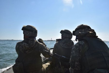 Ударные силы украинских ВМС успешно отработали совместные оборонительные и наступательные действия (фото)