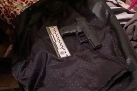 За разбойное нападение на АЗС в Малиновском районе мужчина может на 12 лет отправиться за решетку и лишиться имущества (фото, видео)