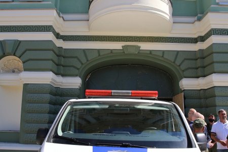 В доме Руссова уберут незаконные конструкции, а в доме Либмана укрепят фундамент: мэр Одессы проверил ход работ в памятниках архитектуры (фоторепортаж)
