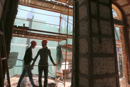 В доме Руссова уберут незаконные конструкции, а в доме Либмана укрепят фундамент: мэр Одессы проверил ход работ в памятниках архитектуры (фоторепортаж)