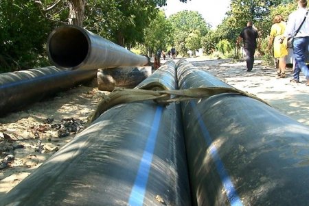 Проводится модернизация водопроводной сети, которая снабжает питьевой водой три района города (фото)