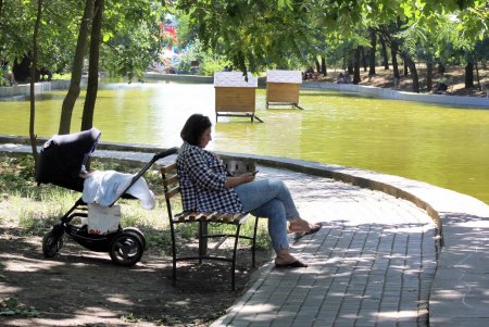 Маленькие одесситы теперь смогут порыбачить в парке Победы (фоторепортаж) 