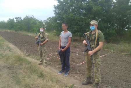 Пять человек за сутки незаконно пересекли границу Украины в Одесской области